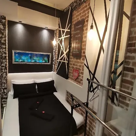 Black & White Centar Free Parking Apartment