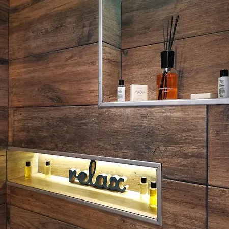 דירה Black & White Centar Free Parking *