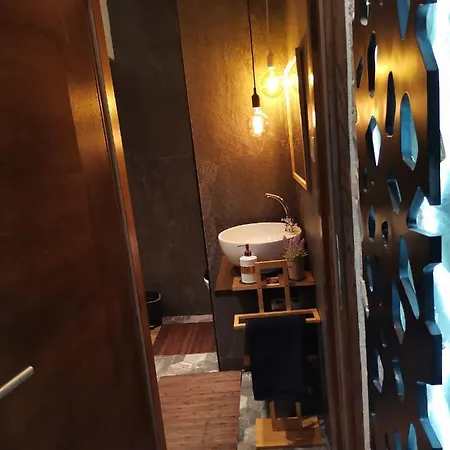Apartment Black & White Centar Free Parking Sarajevo