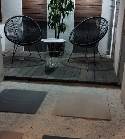 Black & White Centar Free Parking * Σαράγεβο