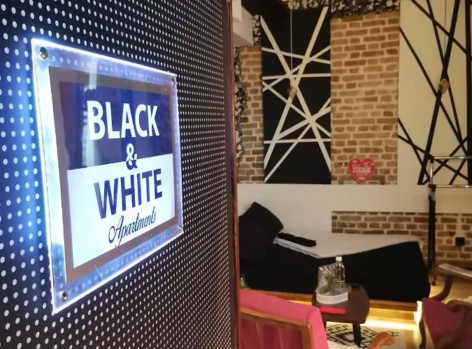 Διαμέρισμα Black & White Centar Free Parking Σαράγεβο