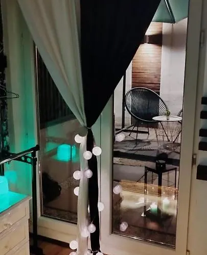 Black & White Centar Free Parking Σαράγεβο